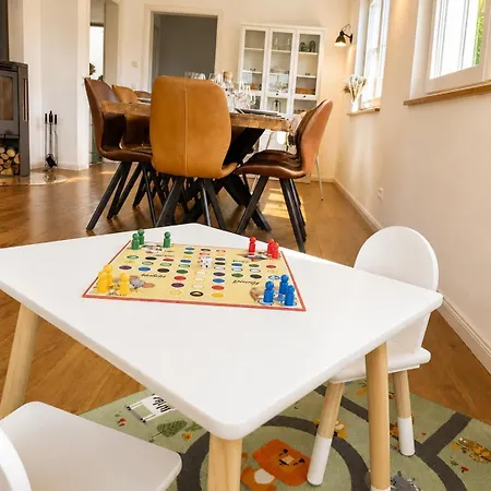 Herzensnest Retreat House-garten-gruppen Und Familien لينداو
